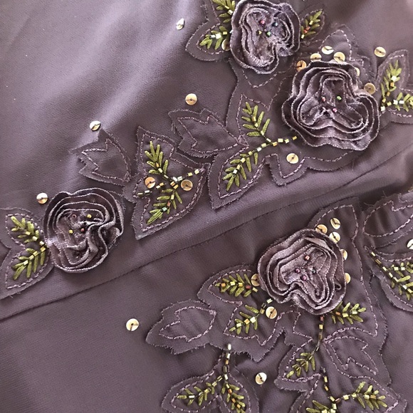 Party dress - Picture 3 of 3